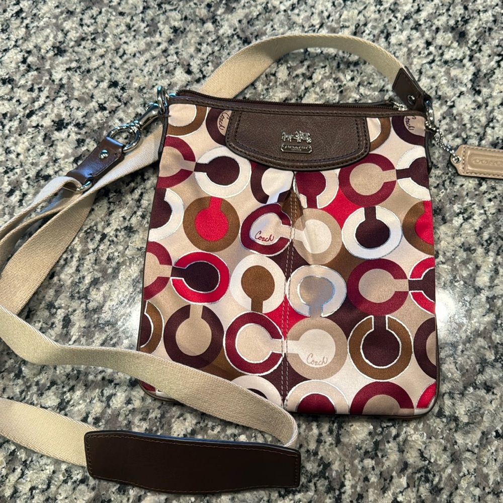 Coach - vintage, barely used hipster